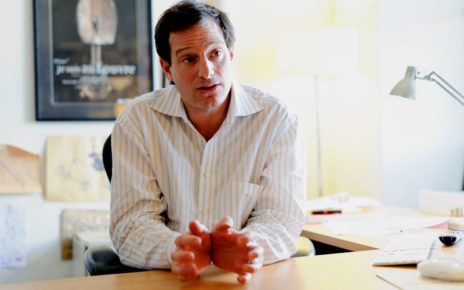 Scott Straus